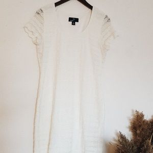 White lace body con dress